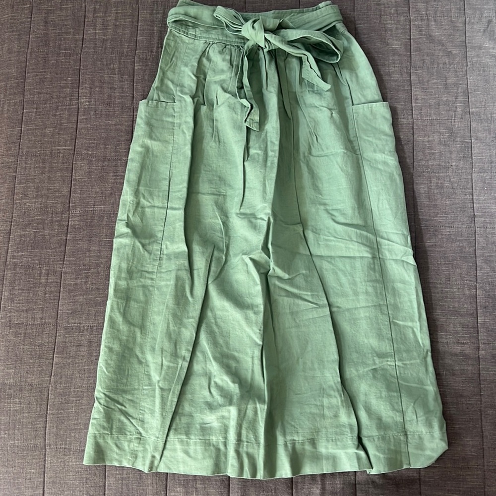 Gap Sage Green Linen Tie Skirt size 0